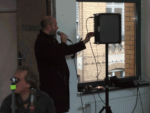 Soundcheck with Cem S�zer of the ORWOhaus-Duo